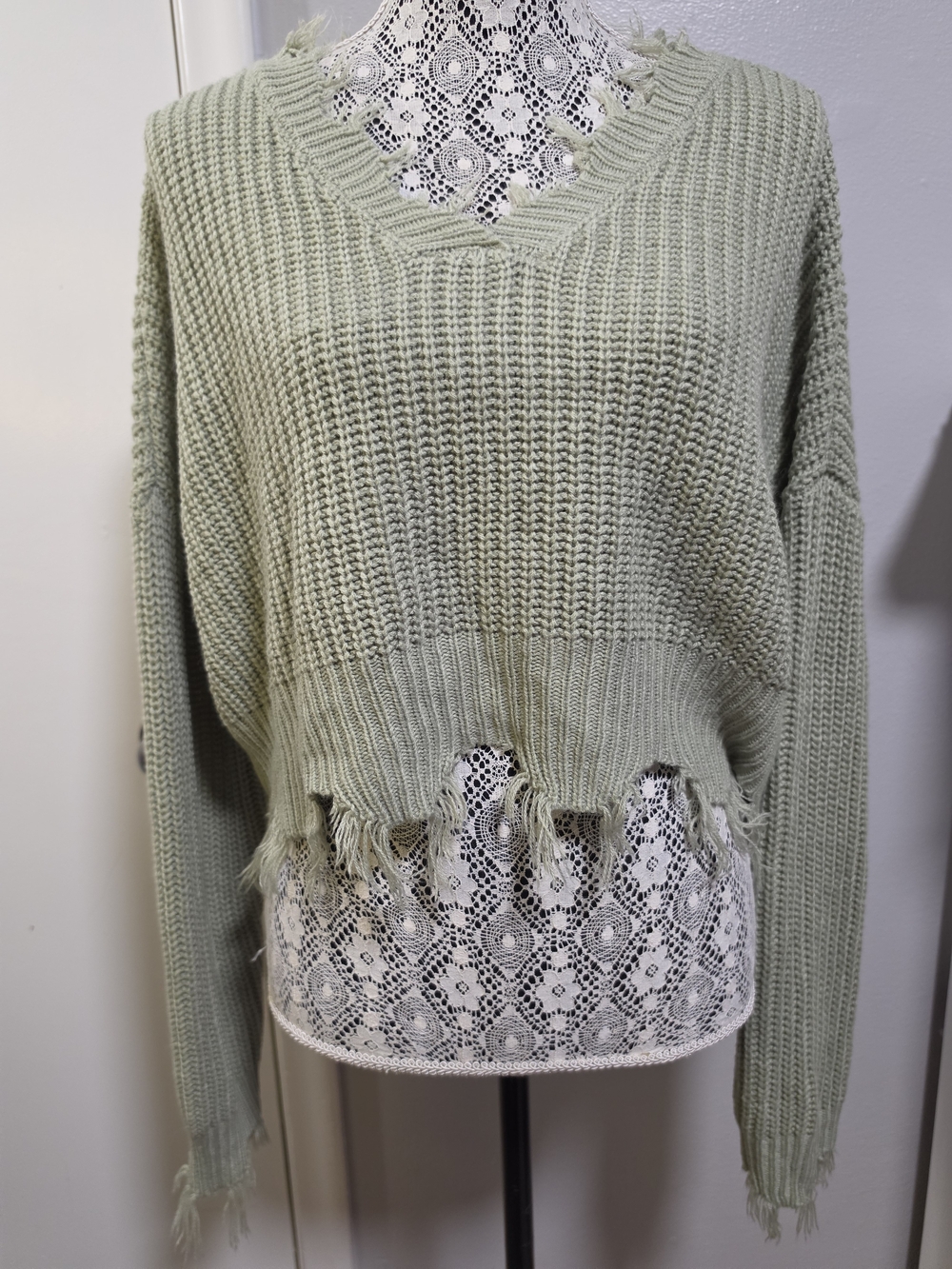Distressed Oversized Cropped Sweater XL Sage Green By No Comment